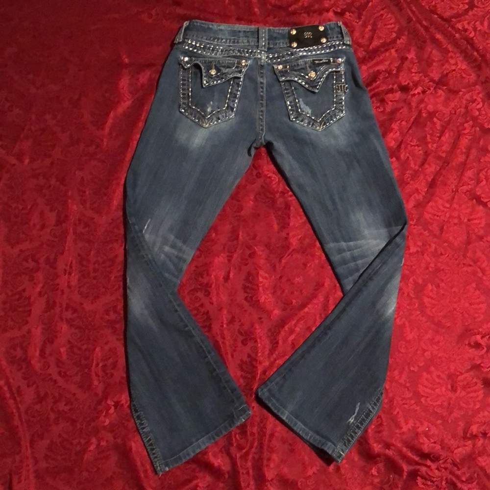 Miss me Sz 29 bootcut jeans w/double silver stitching double button fly closure